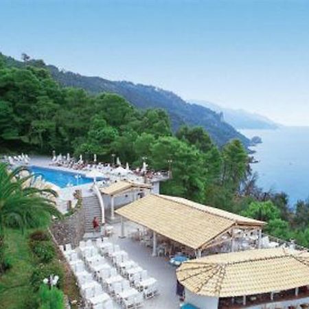 Golden View Resort Sinarades Kontogialos Eksteriør billede